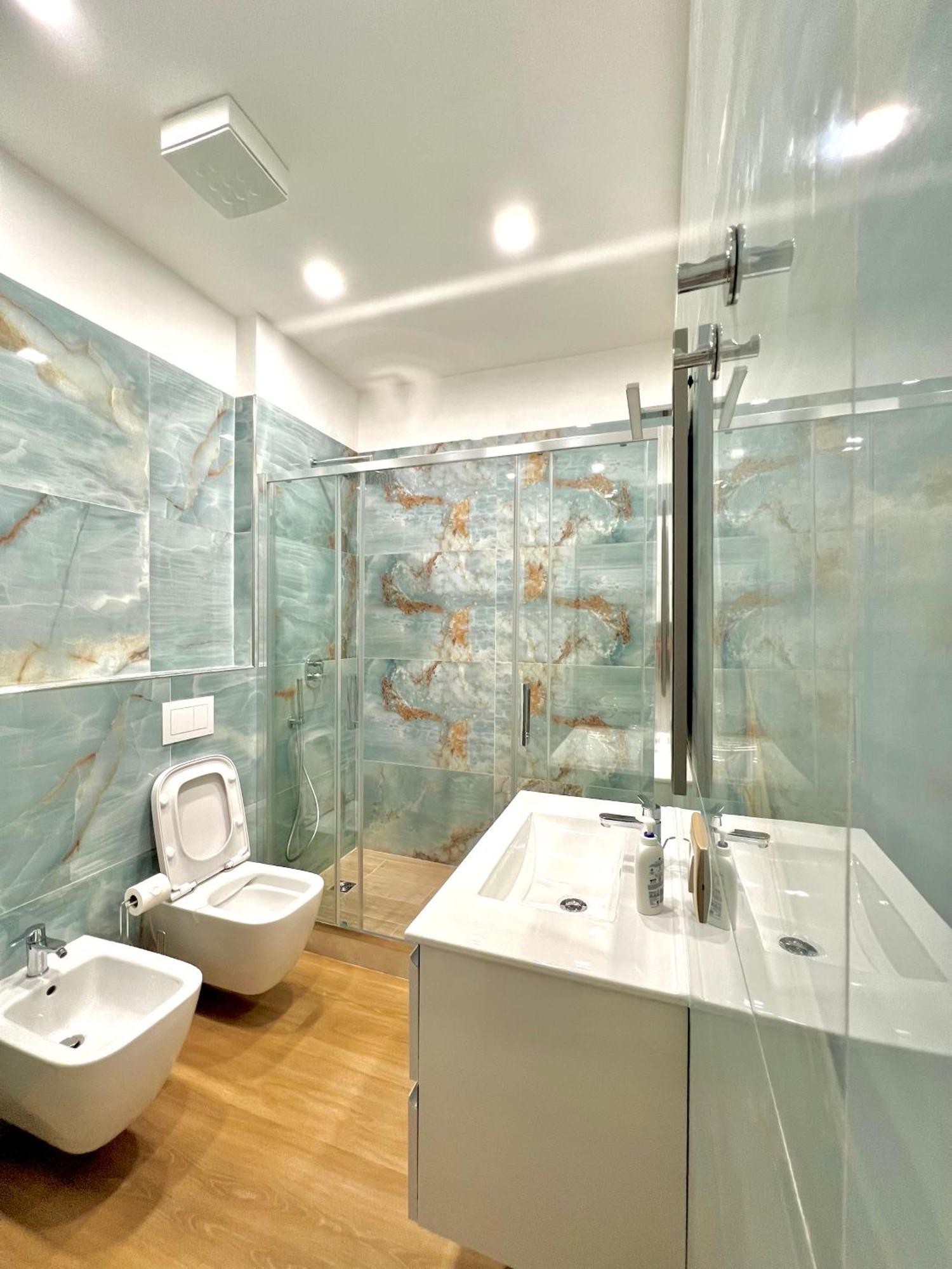 The Dream Apartment 100 M Dal Mare Savona Eksteriør billede