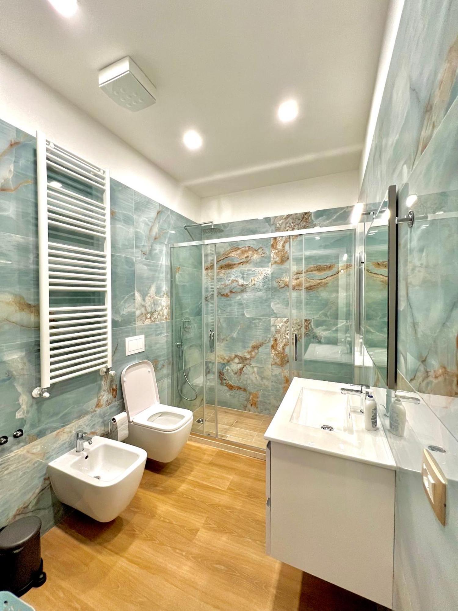 The Dream Apartment 100 M Dal Mare Savona Eksteriør billede